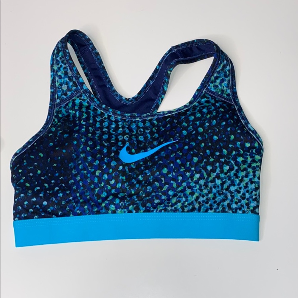 nike sports bras